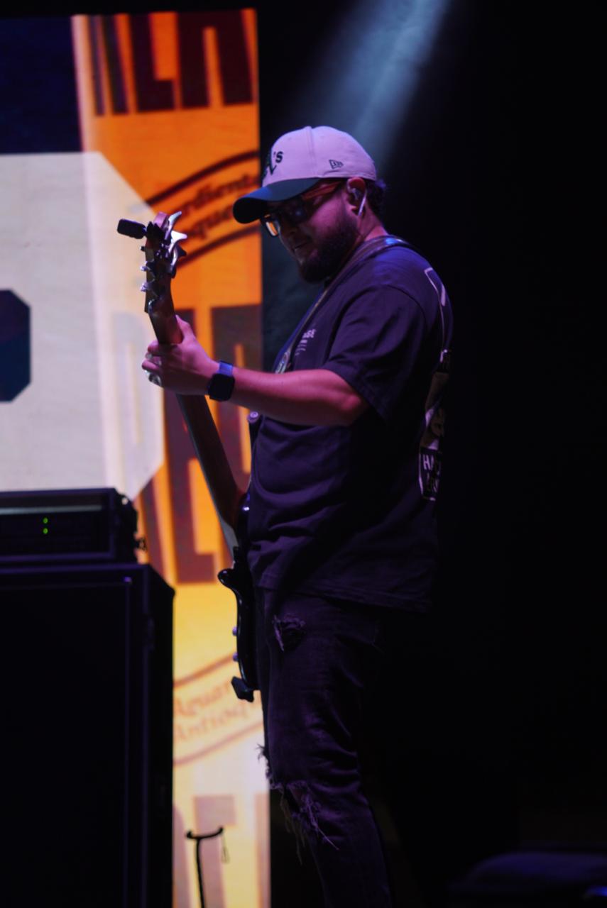 Los Falsos en concierto 5